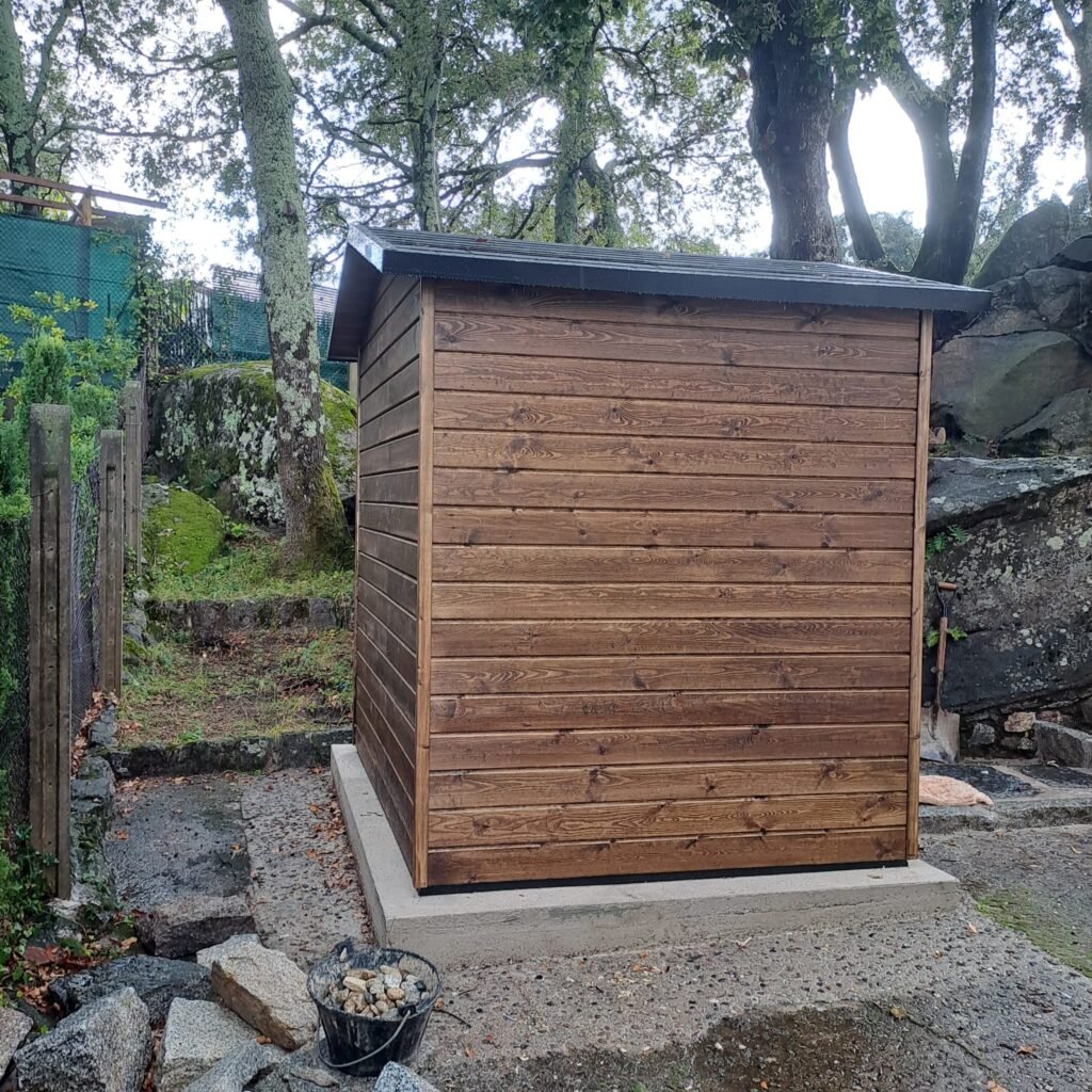 caseta personalizada jardin